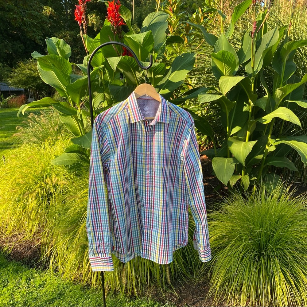 Bugatchi Uomo Shaped Fit Cotton Men’s button down long sleeved shirt